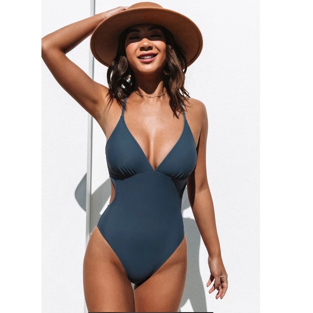 CUPSHE ONE PIECE SWIM - M